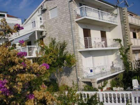 Apartments Slijepcevic Hvar Town Exterior foto